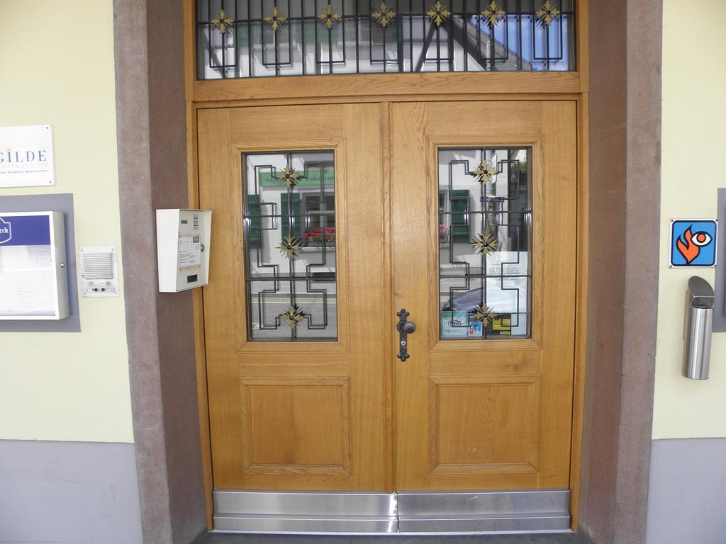Hotel Roessli Allschwil Exterior photo